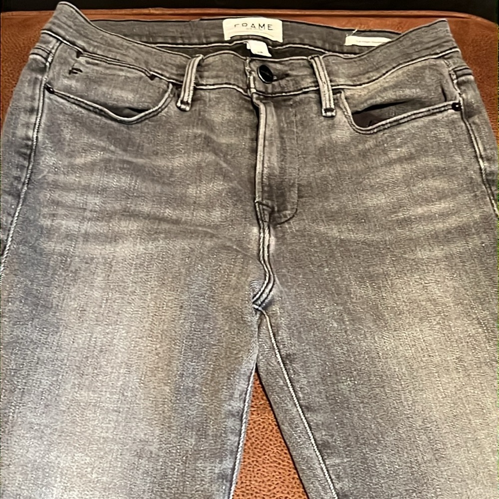 Frame LeHigh Straight Sleepy Hollow Two-Tone Jeans              *All jeans BOGO* - Picture 2 of 16